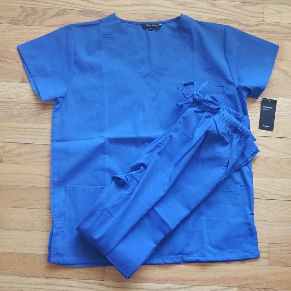 Medium Scrub Set